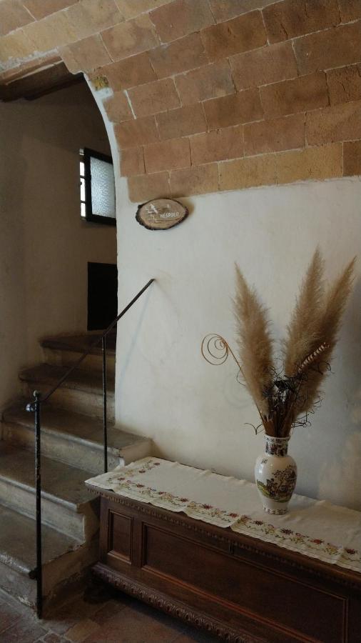 Appartamento Il Nespolo San Gimignano Kültér fotó