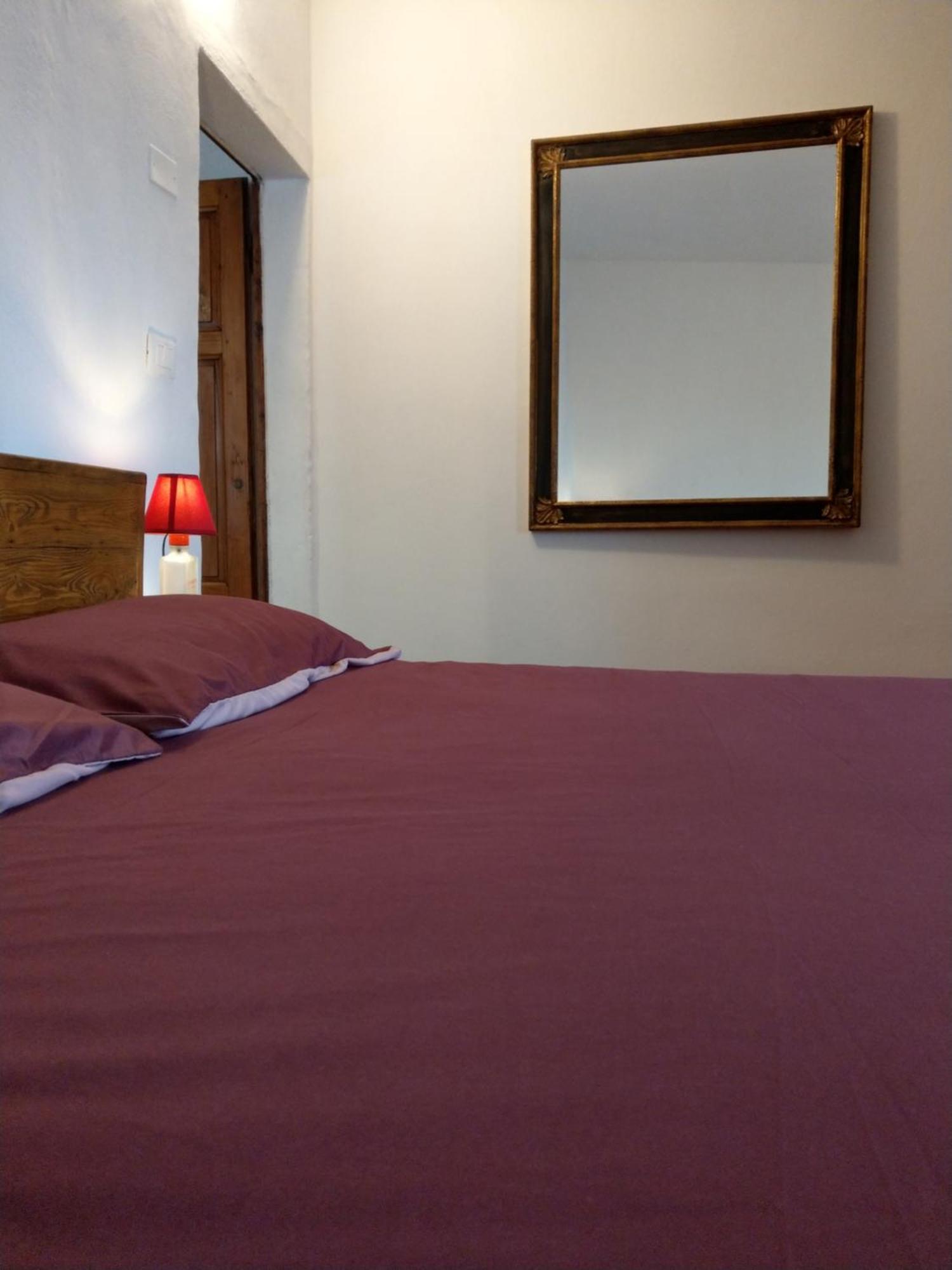 Appartamento Il Nespolo San Gimignano Kültér fotó